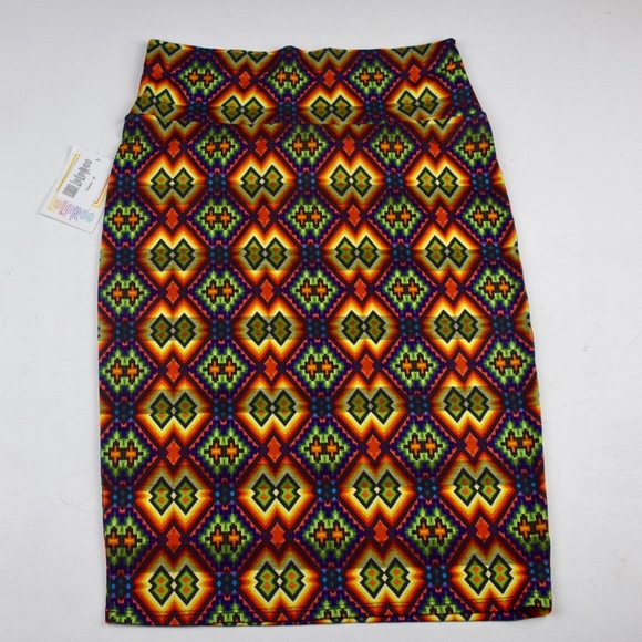 LuLaRoe Dresses & Skirts - NWT LuLaRoe Cassie Pencil Skirt